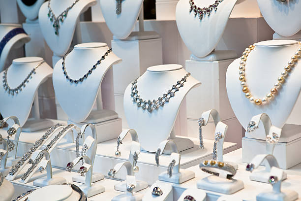 Luxury Jewelry Market