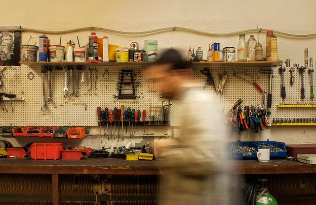 Pneumatic Tools Hammers Drills Market